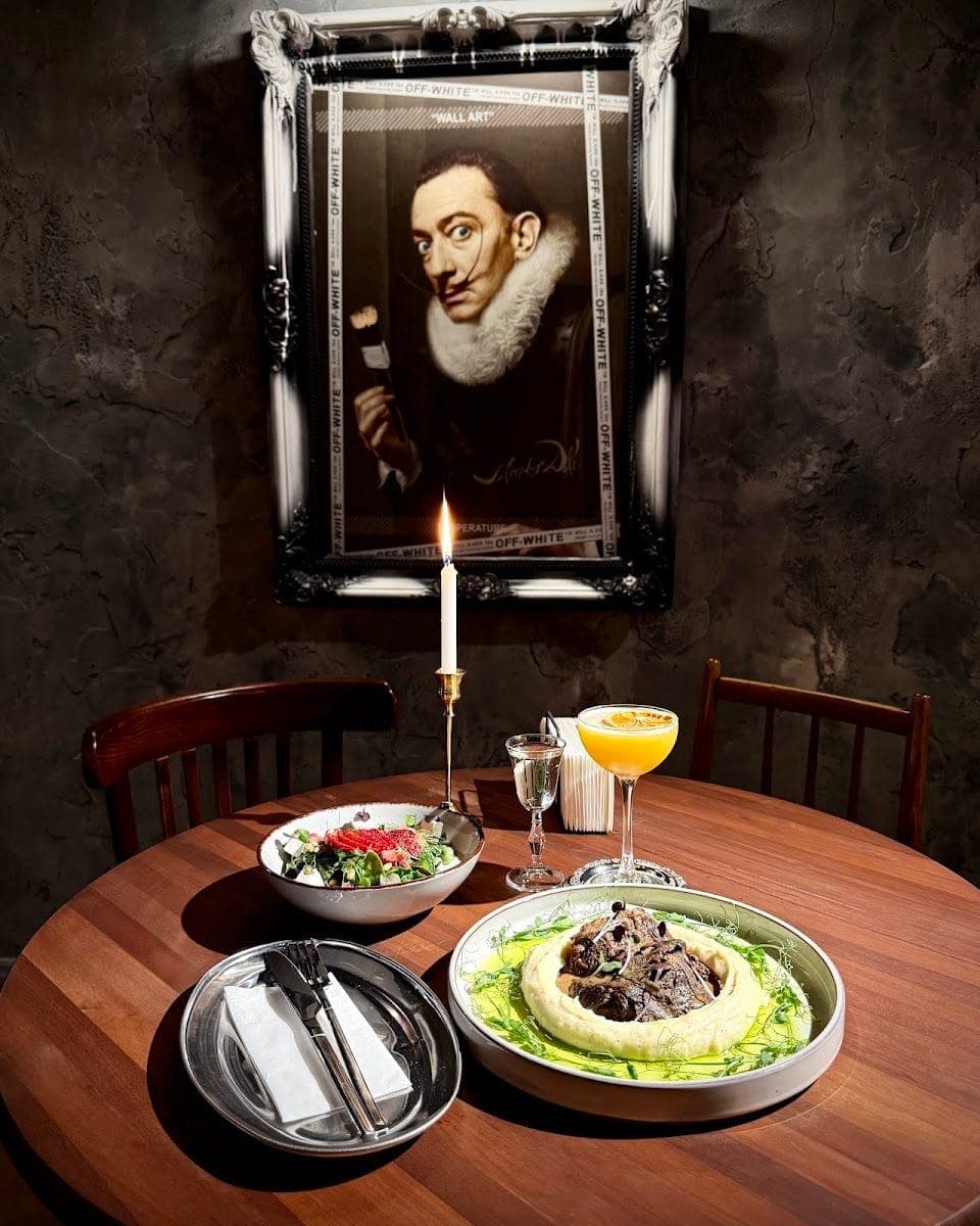 Buro Bar gallery image 3